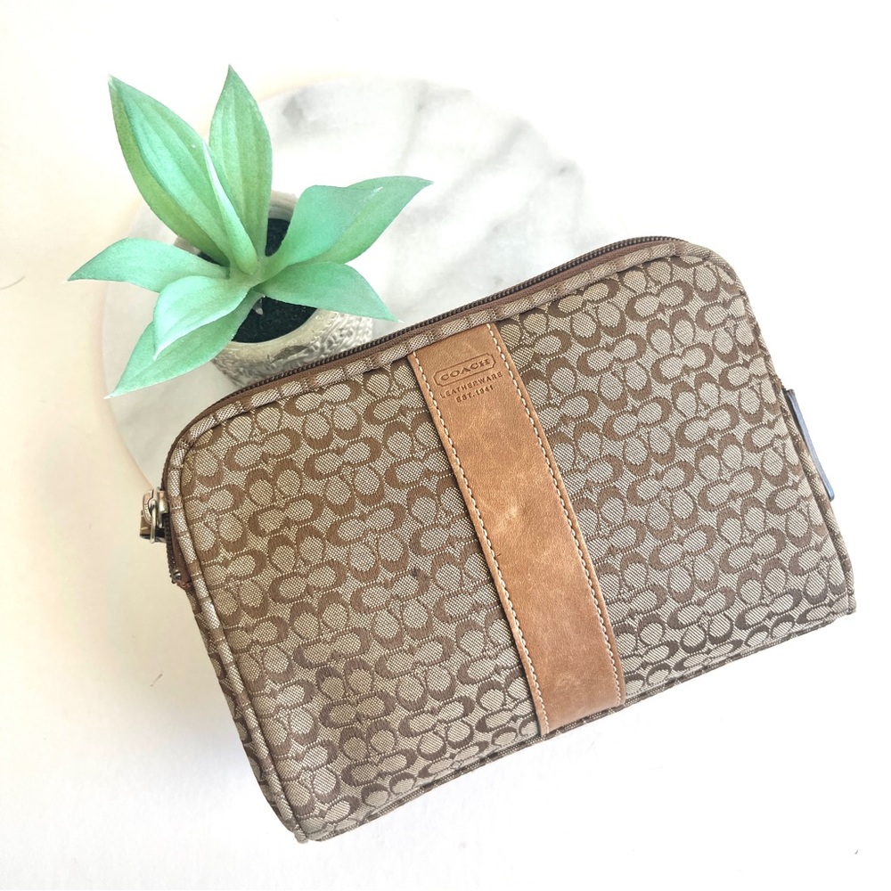 Vintage Coach Coin Purse/Makeup Bag Gem